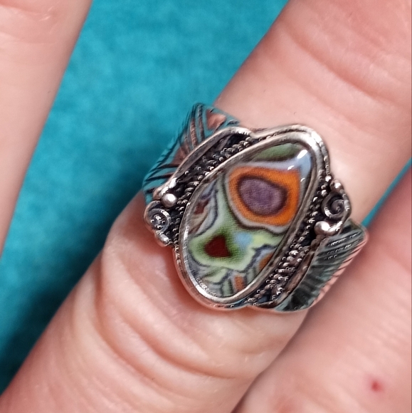 Silvertone Mulricolor Colorful Ring Intricate Design - Picture 3 of 5